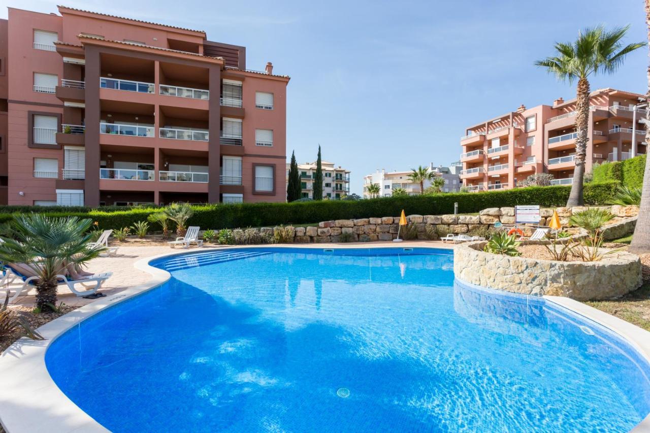 Garden Beach Luxury Apartment Litoralmar ปอร์ติเมา ภายนอก รูปภาพ